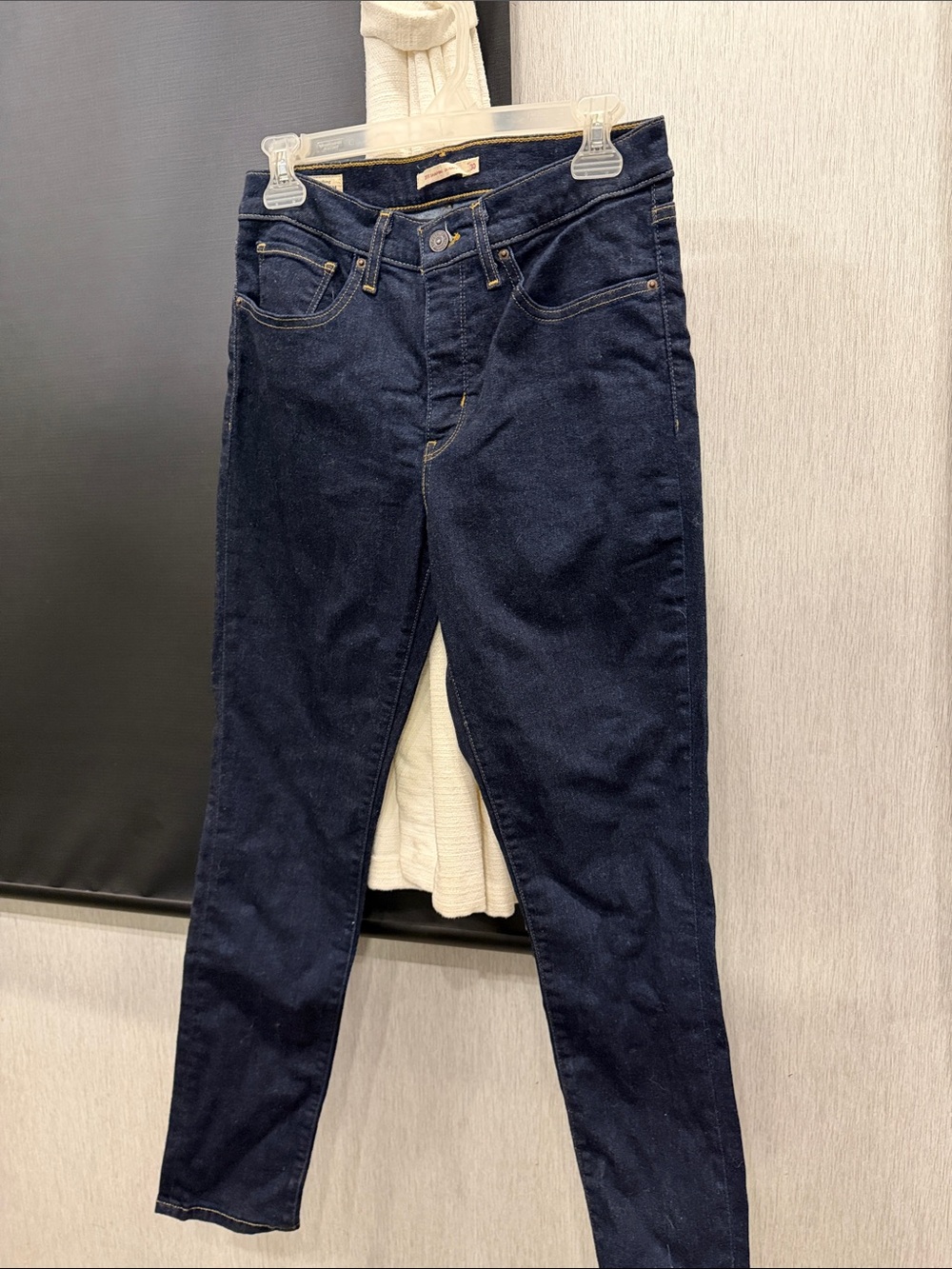 Levi's Women's Skinny Jeans in Dark Blue
